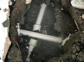 普兰阳台漏水维修公司为您分享楼上楼下漏水怎么处理